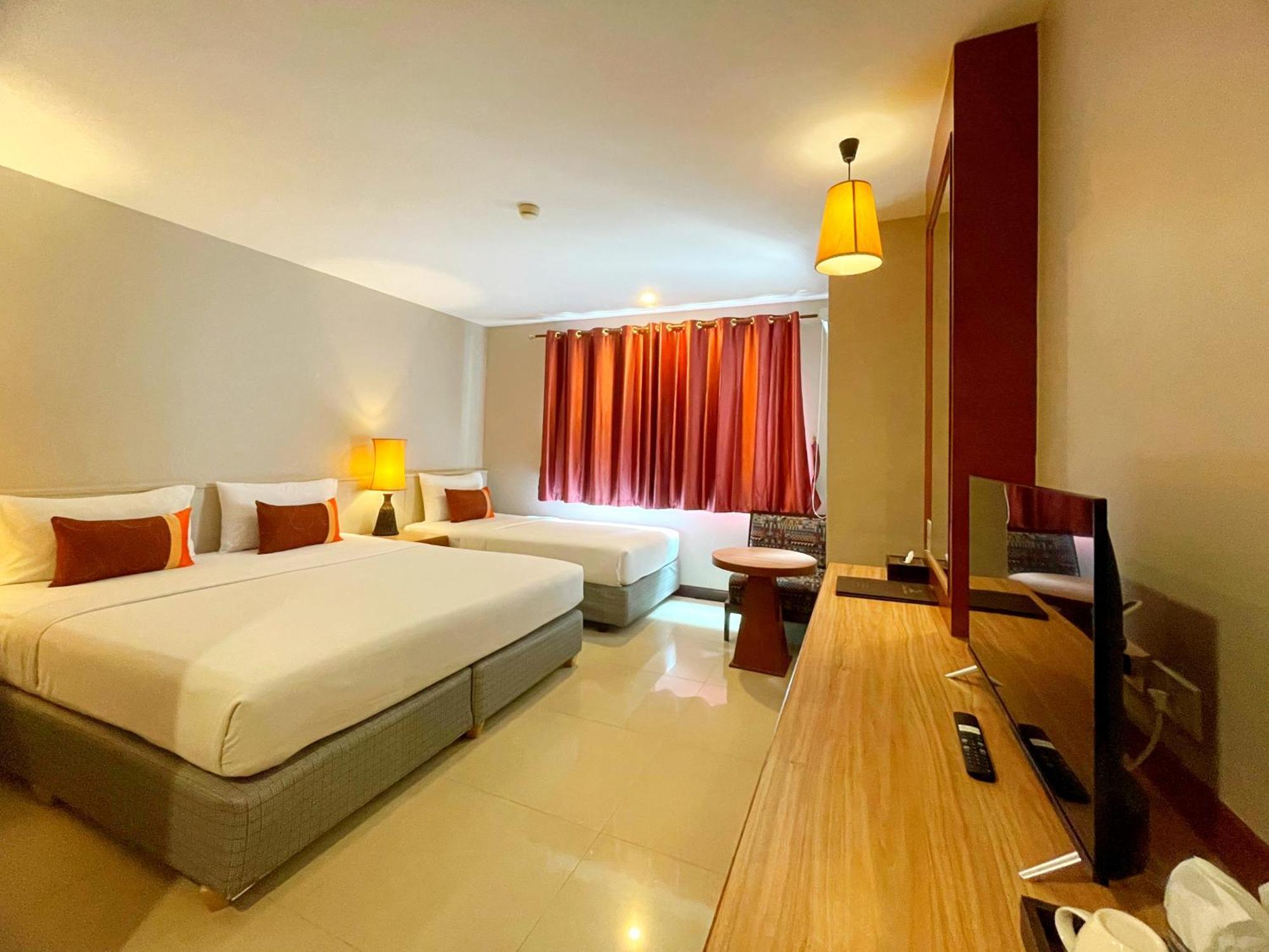 Sabai Sabana Hotell Pattaya Exteriör bild
